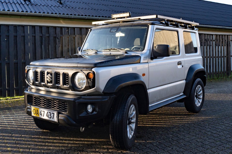 Suzuki Jimny 1,5 Active AllGrip Van 3d