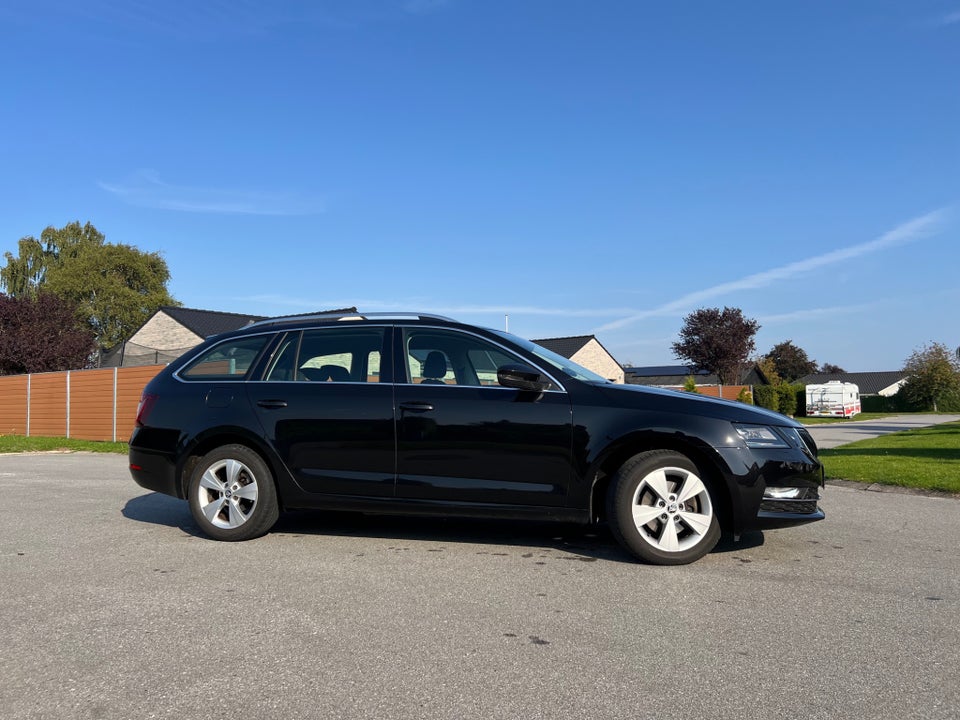 Skoda Octavia 1,5 TSi 150 VM Edition DSG 5d