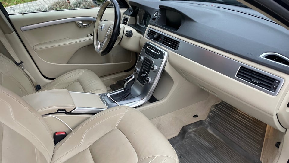 Volvo V70 2,0 D4 181 Momentum aut. 5d