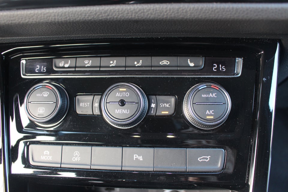 VW Touran 1,4 TSi 150 Highline DSG 7prs 5d