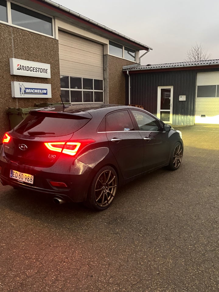 Hyundai i30 1,6 T-GDi Sport 5d