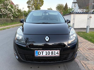 Renault Grand Scenic III 1,6 dCi 130 Dynamique 7prs 5d