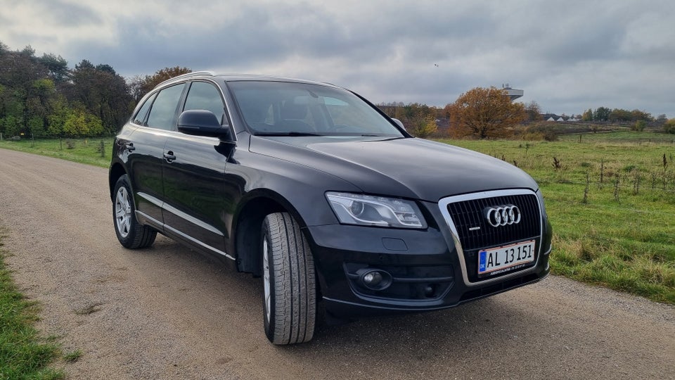 Audi Q5 3,2 FSi quattro S-tr. 5d