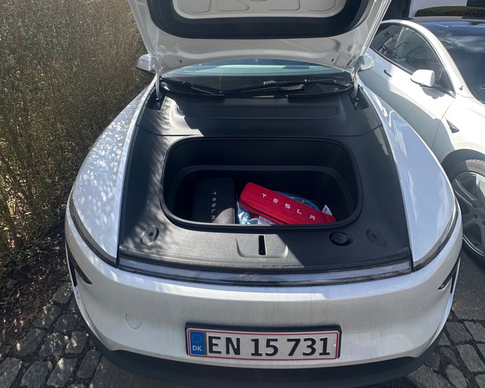 Tesla Model Y Premium Long Range RWD 5d