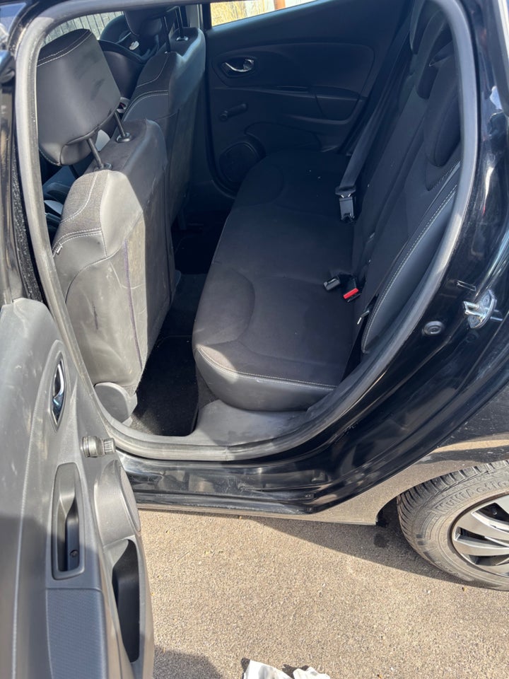 Renault Clio IV 0,9 TCe 90 Expression 5d