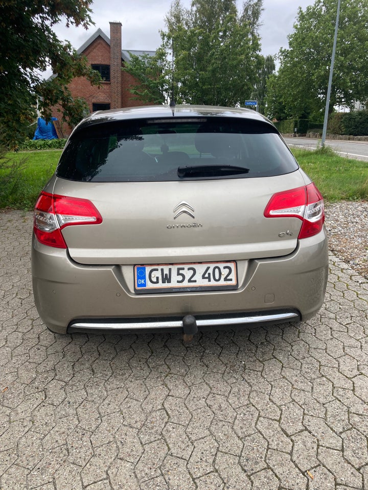 Citroën C4 1,6 HDi 90 Seduction 5d