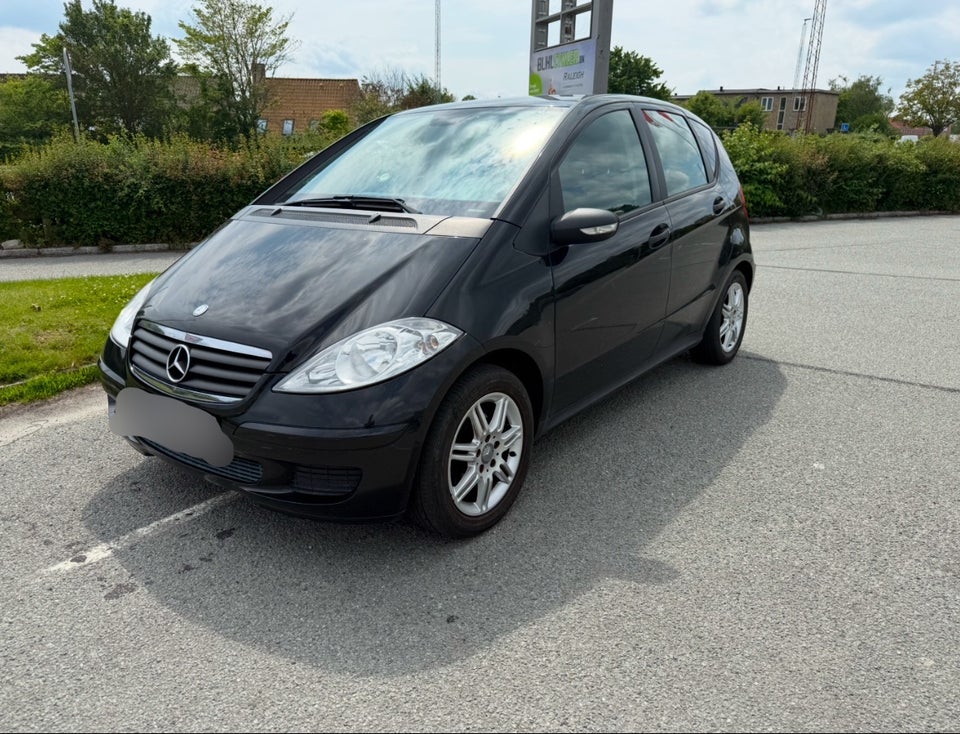 Mercedes A150 1,5 Classic 5d