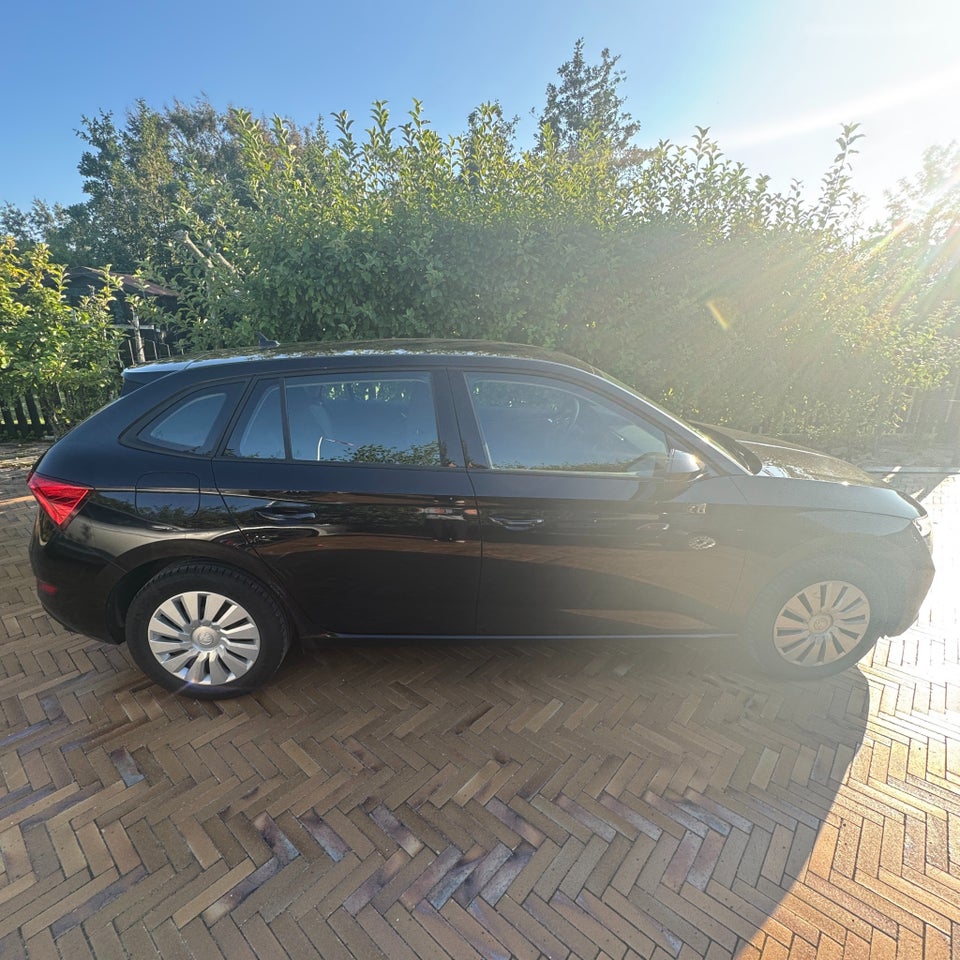 Skoda Scala 1,0 TSi 110 Ambition 5d