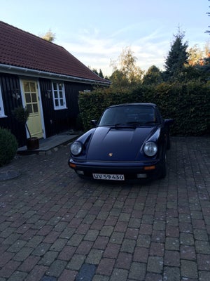 Porsche 911 2,4 Targa 2d