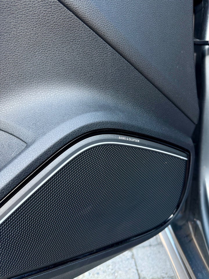 Audi A3 40 TFSi S-line Sport S-tr. 5d