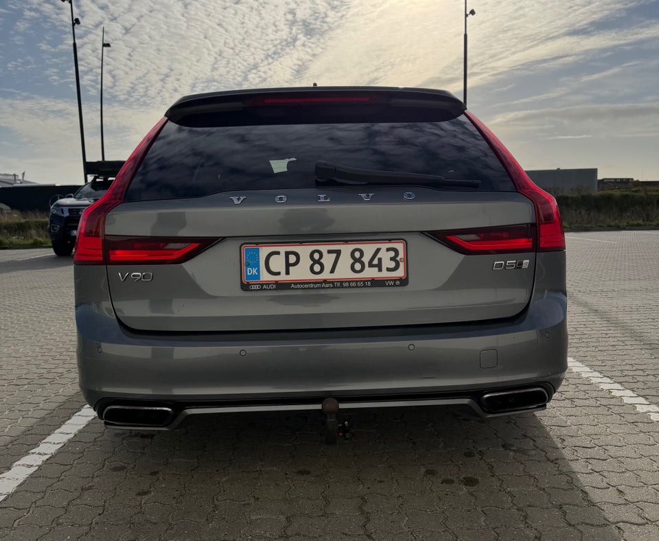 Volvo V90 2,0 D5 235 R-Design aut. AWD 5d