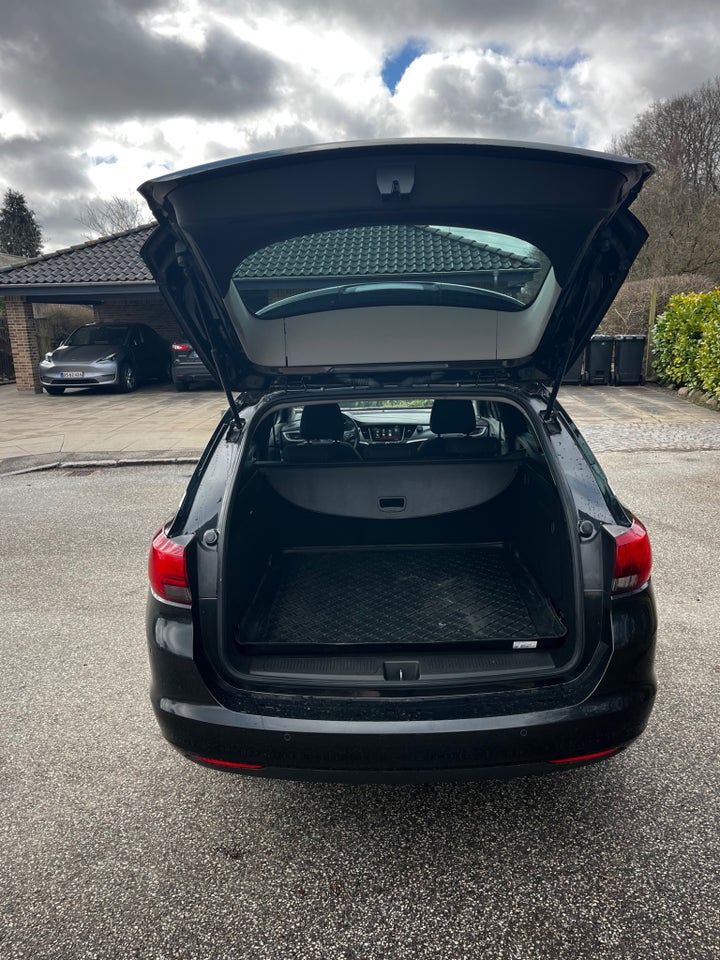 Opel Astra 1,4 T 150 Innovation Sports Tourer aut. 5d