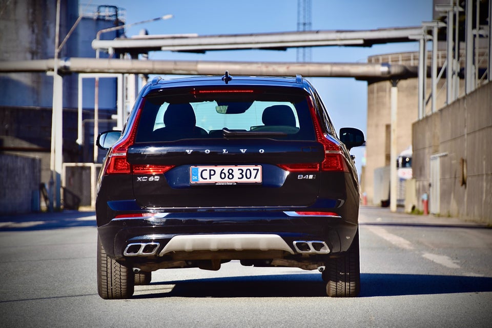 Volvo XC60 2,0 B4 197 Inscription aut. AWD 5d