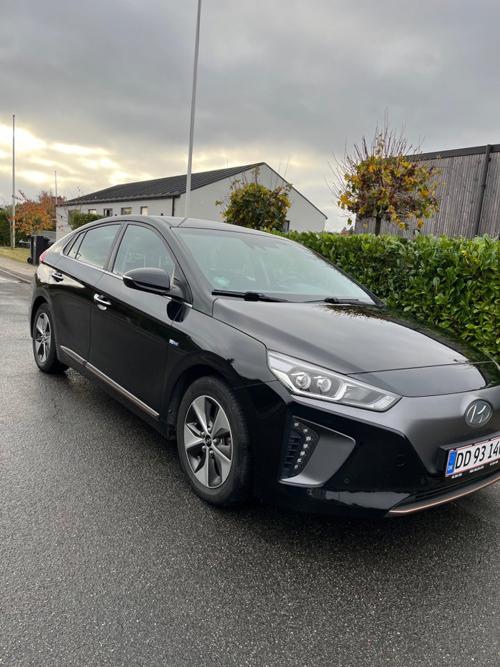 Hyundai Ioniq EV Premium 5d