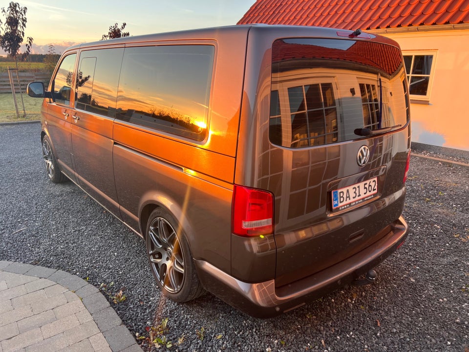 VW Multivan 2,0 TDi 180 Comfortline DSG 4Motion  lang 4d