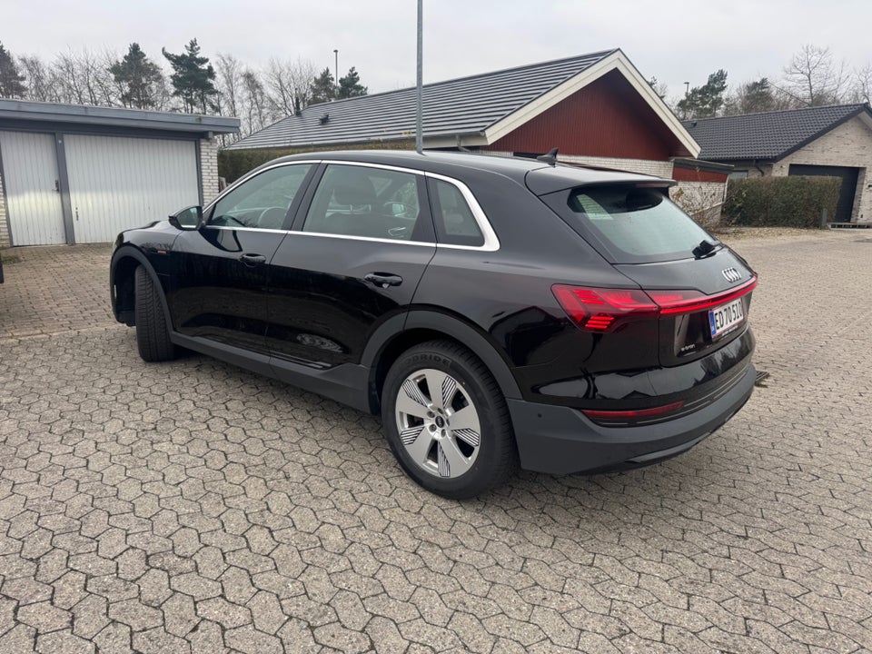Audi e-tron 50 S-line Prestige quattro 5d