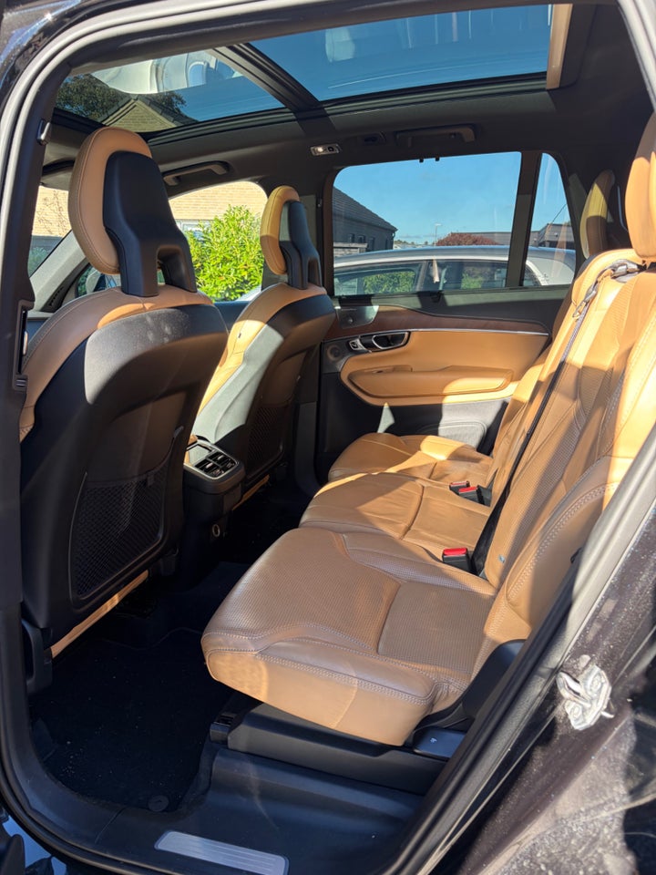 Volvo XC90 2,0 D5 235 Inscription aut. AWD 7prs 5d