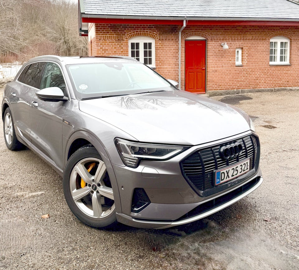 Audi e-tron 55 Advanced quattro 5d