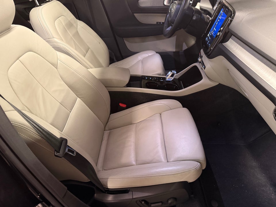 Volvo XC40 1,5 T4 ReCharge Inscription X aut. 5d