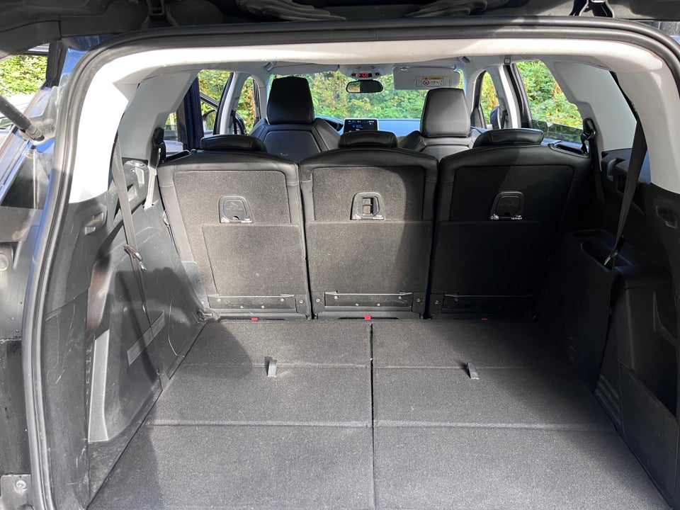 Peugeot 5008 1,5 BlueHDi 130 Allure 7prs 5d