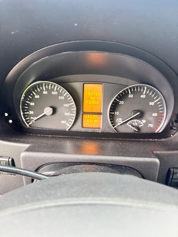 Mercedes Sprinter 516 2,2 CDi R2 Chassis aut. 2d