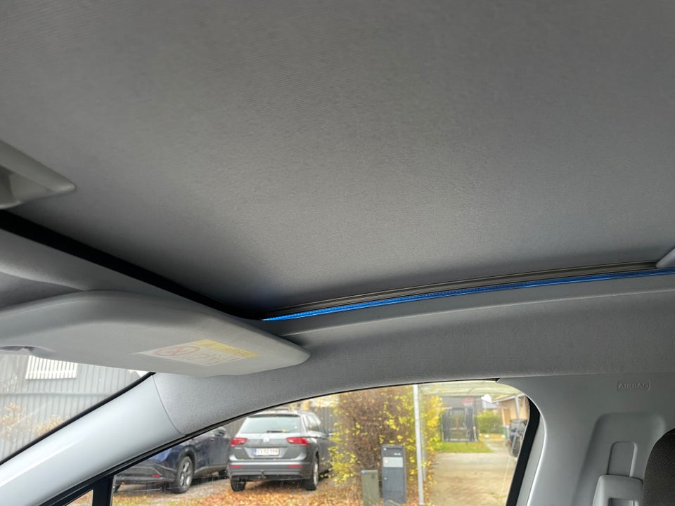 Peugeot 208 1,2 VTi 82 Chili Sky+ 5d