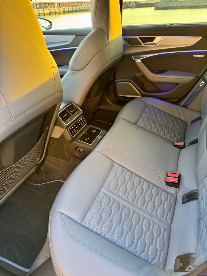 Audi RS6 4,0 TFSi Avant quattro Tiptr. 5d