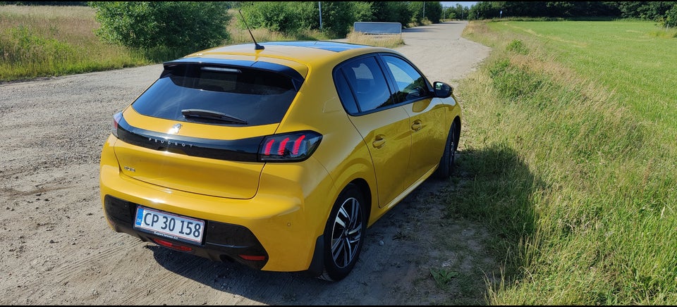 Peugeot 208 1,5 BlueHDi 100 Allure Sky 5d