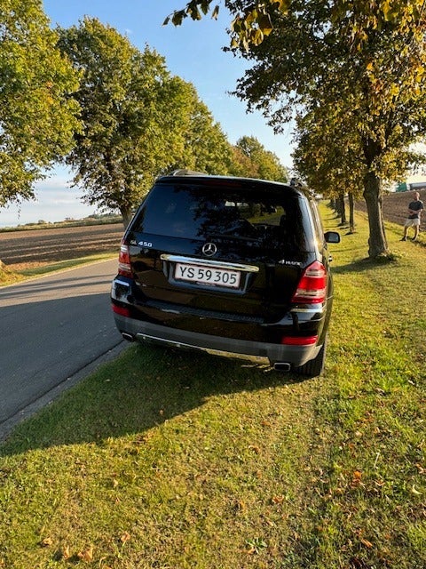 Mercedes GL450 4,7 aut. 4Matic 5d