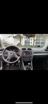 VW Golf VI 1,2 TSi 105 Highline BMT Benzin modelår 2012 km 215000 Sort ABS airbag service ok full, A