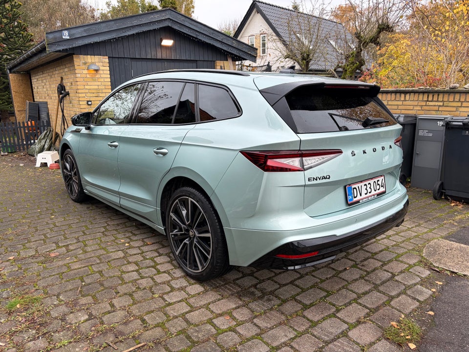 Skoda Enyaq 80x iV Founders Edition 5d