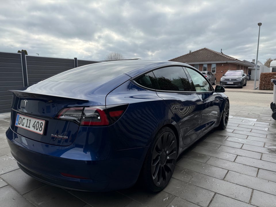 Tesla Model 3 Performance AWD 4d