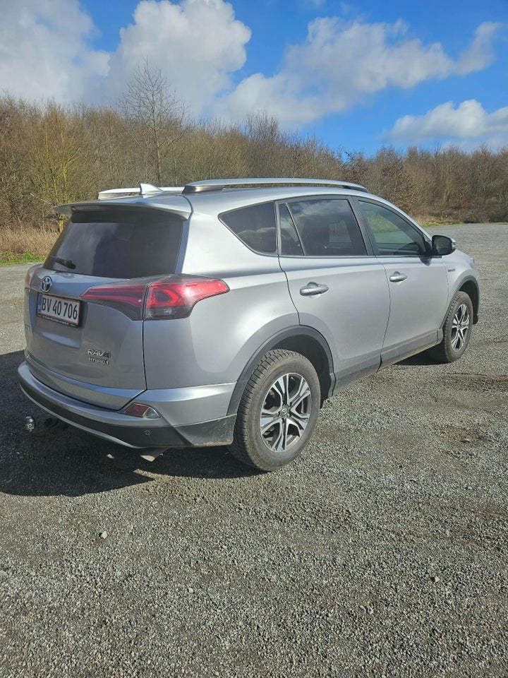 Toyota RAV4 2,5 Hybrid H3 MDS 5d
