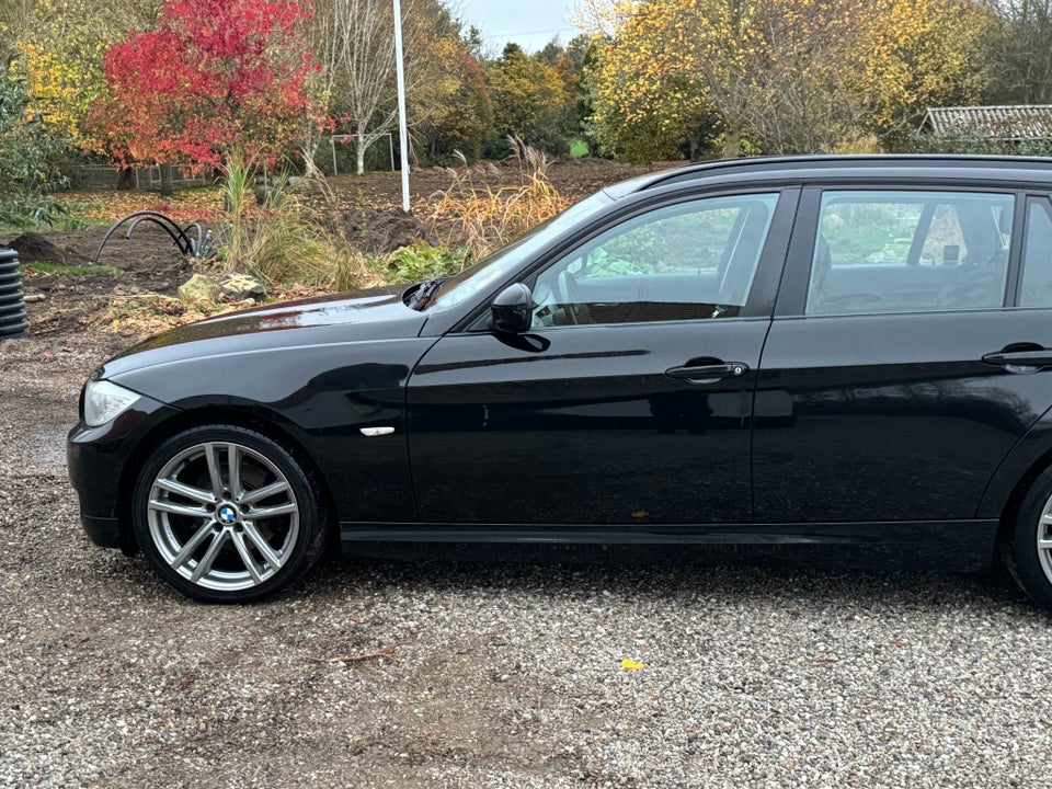 BMW 318d 2,0 Touring 5d