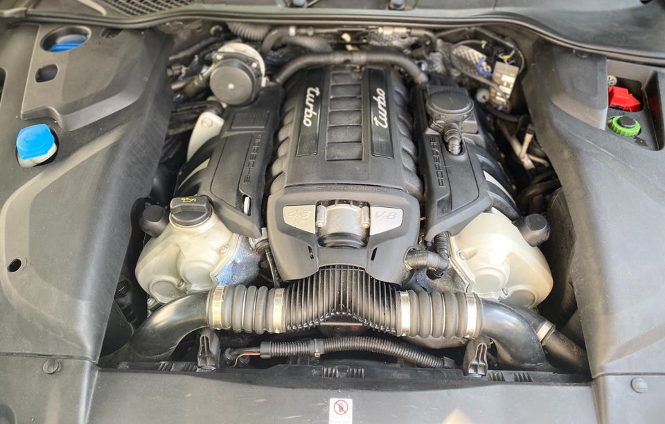 Porsche Cayenne Turbo 4,8 Tiptr. 5d