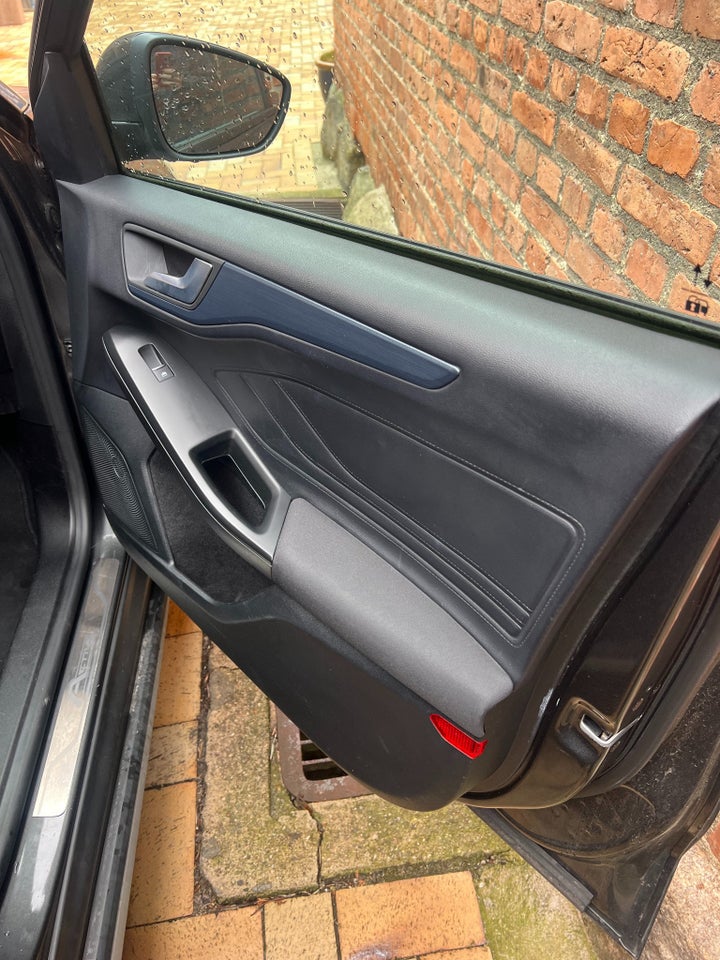 Ford Focus 1,5 EcoBlue Titanium Van 5d