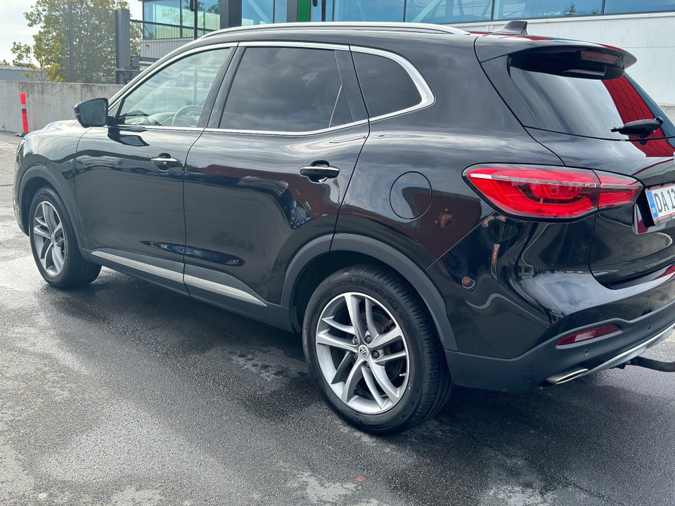 MG EHS 1,5 PHEV Luxury 5d