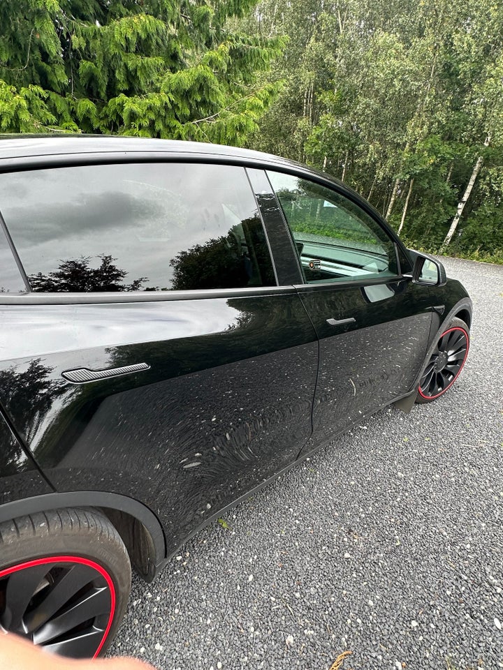 Tesla Model Y Performance AWD 5d