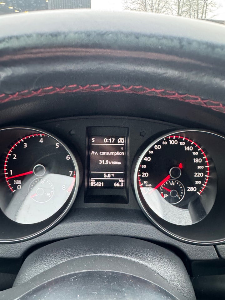 VW Golf VI 2,0 GTi Cabriolet DSG 2d