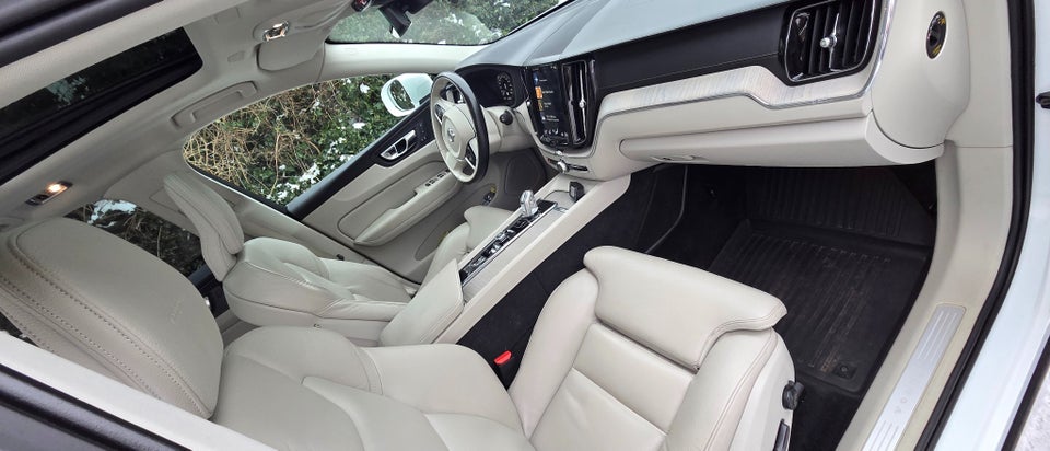 Volvo XC60 2,0 T6 326 Inscription aut. AWD 5d