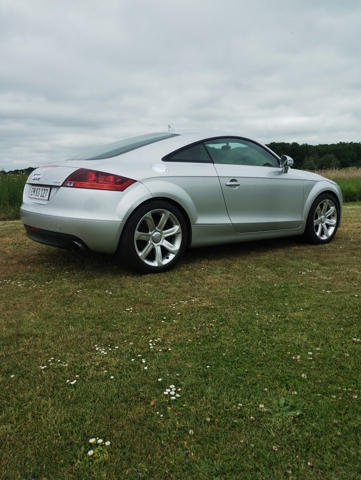 Audi TT 3,2 V6 Coupé quattro S-tr. 2d