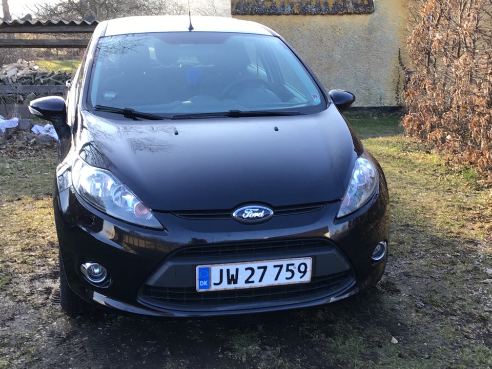 Ford Fiesta 1,25 82 Trend 5d