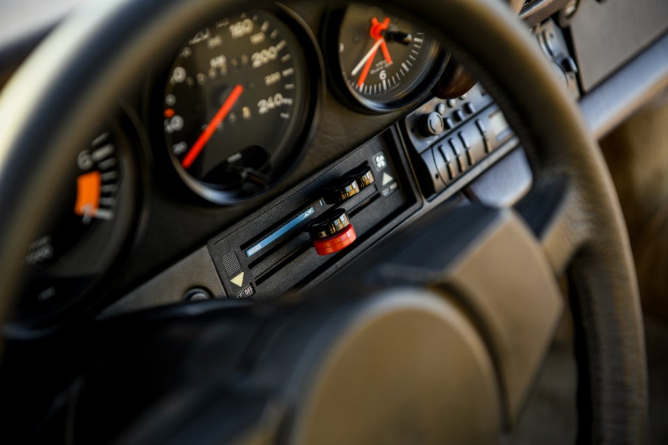 Porsche 911 3,0 S/C Targa 2d