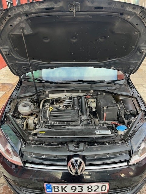 VW Golf VII 1,4 TSi 125 Trendline DSG BMT 5d