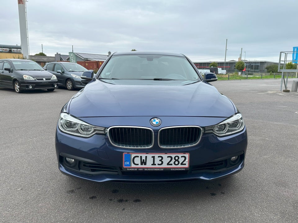 BMW 320i 2,0 aut. 4d