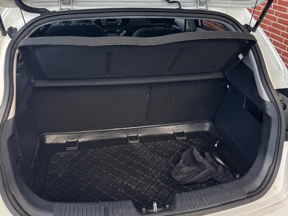 Kia Rio 1,2 CVVT Limited 5d