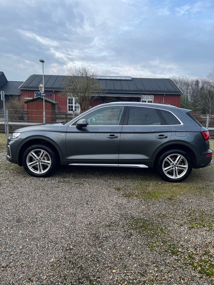 Audi Q5 50 TFSi e S-line quattro S-tr. 5d