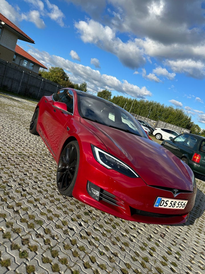 Tesla Model S 75 5d