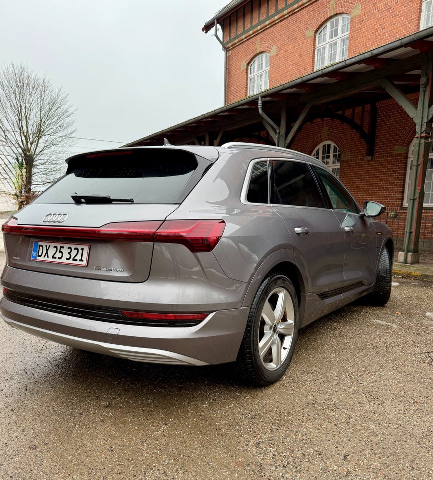 Audi e-tron 55 Advanced quattro 5d