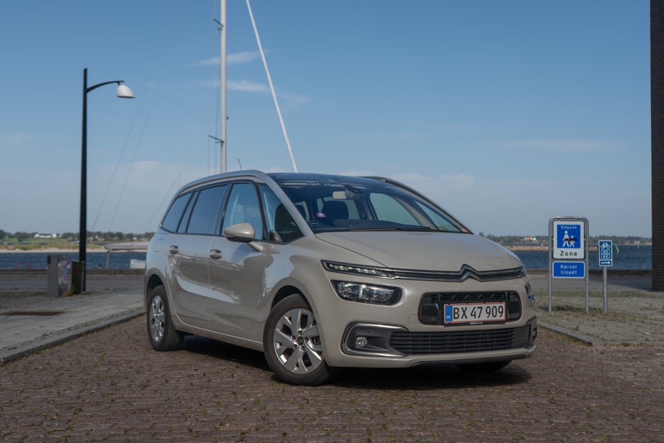 Citroën Grand C4 Picasso 1,6 BlueHDi 120 Intensive+ EAT6 7prs 5d